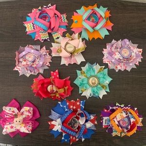 Girls bottle cap boutique bows 10 total